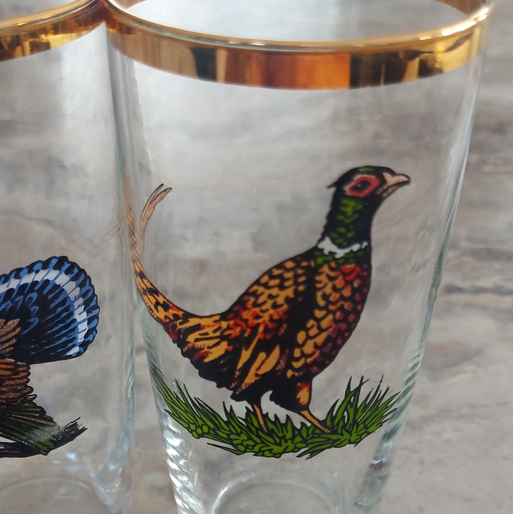 Set of 4 Gold Rimmed Bird Glasses - Picture 5 of 9
